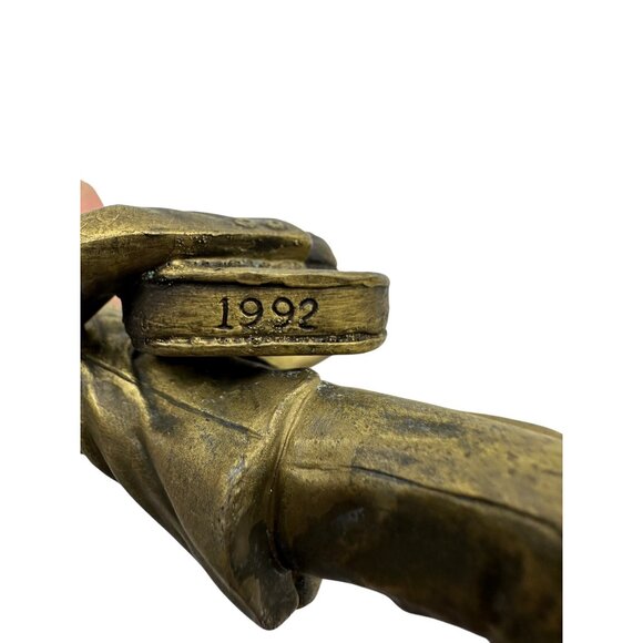 Hallmark Keepsake Gold Crown Exclusive Elvis 1992 Brass-Tone Ornament QX562-4 - Picture 10 of 15